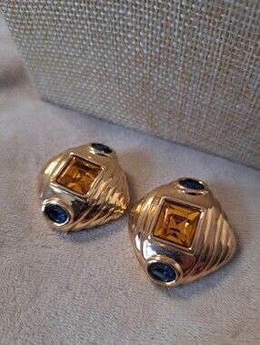 Vintage Joan Rivers Earrings
